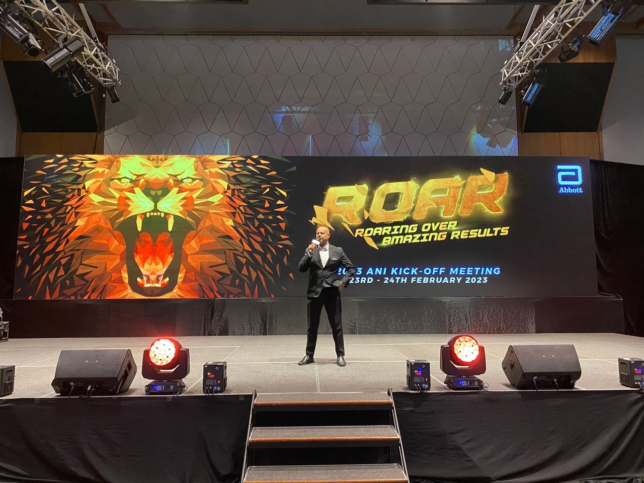 Rico Smith hosting the Abbott ROAR kick-off meeting