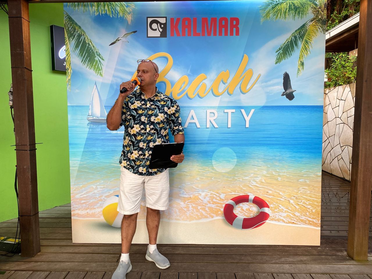 Rico Smith hosting the Kalmar Beach Party